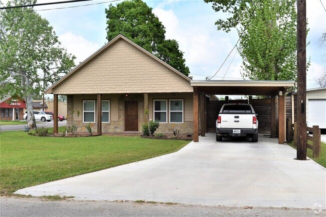 Building Photo - 412 Pecan St Rental