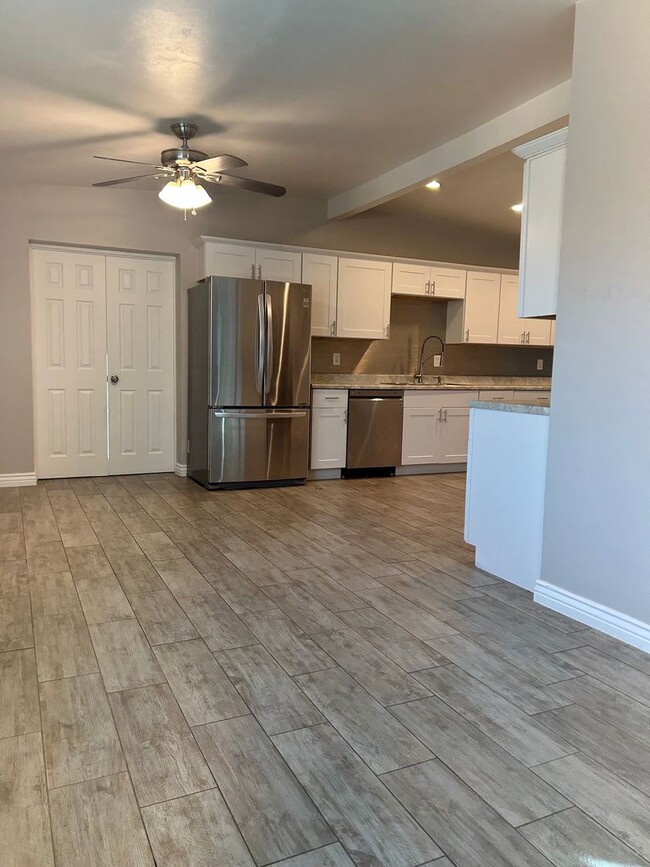 Photo - Beautiful and Spacious 4 bedroom 2 bath on a Corner Lot!