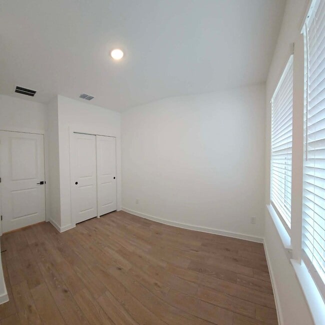 Photo - 8427 Tranquil Bay Ct