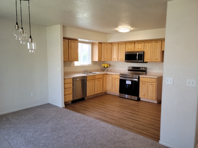 Photo - 3619 Bobcat Ln