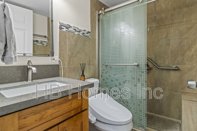 Photo - 1260 Richard Ln Unit 513 - 1