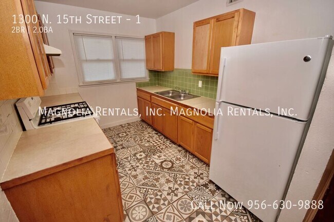Photo - 1300 N 15th St Apartment Unit 1