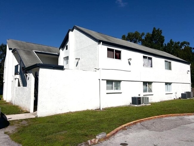 Building Photo - 1833 Blossom Terrace Rental