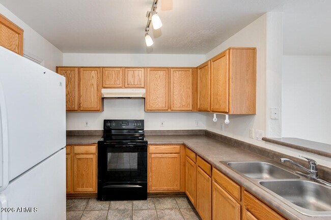 Photo - 4432 N 113th Dr