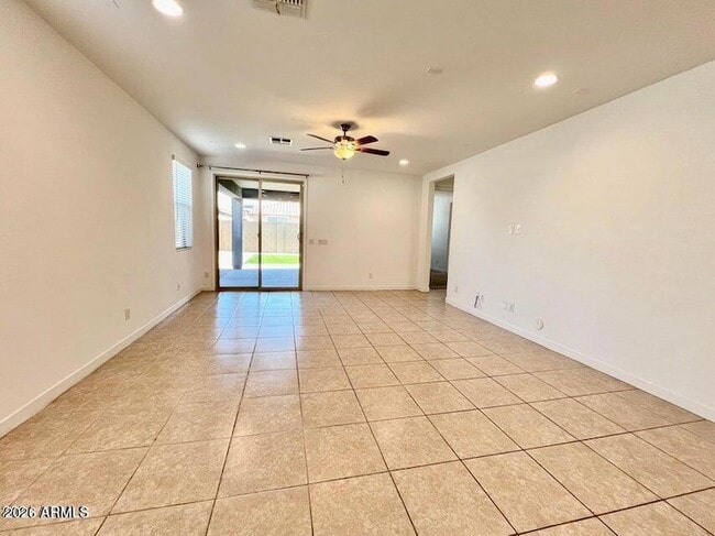 Photo - 3808 S 65th Ave