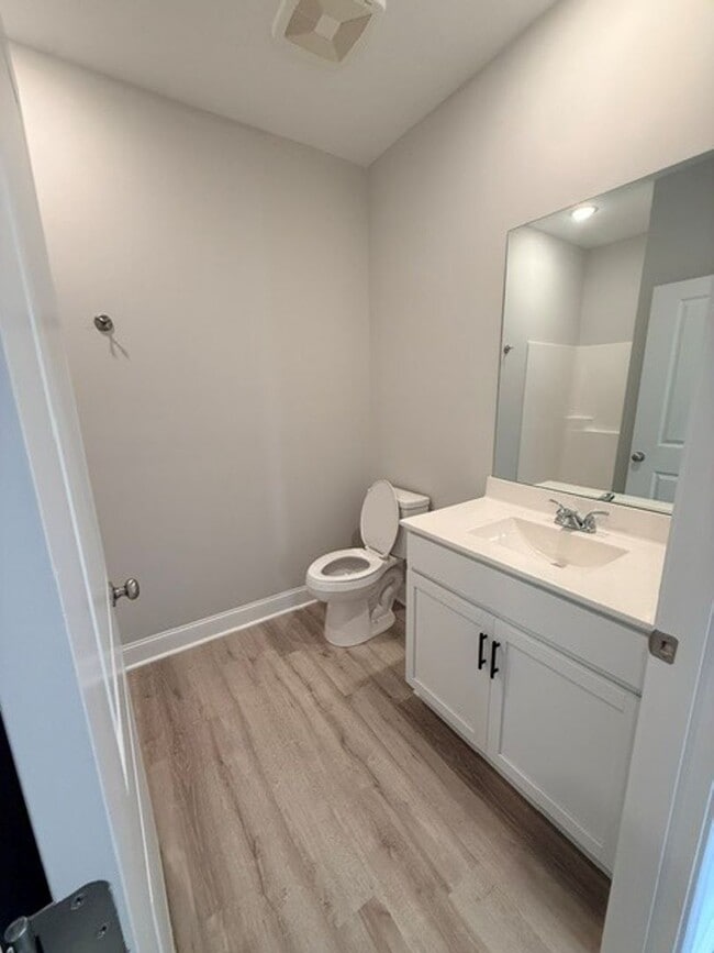 308 Hillview Mls Blvd Unit 121-308 Hillview Mills, Apt 121