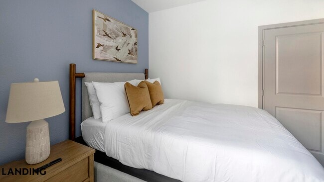 Photo - 1001 S Center St Unit 1014