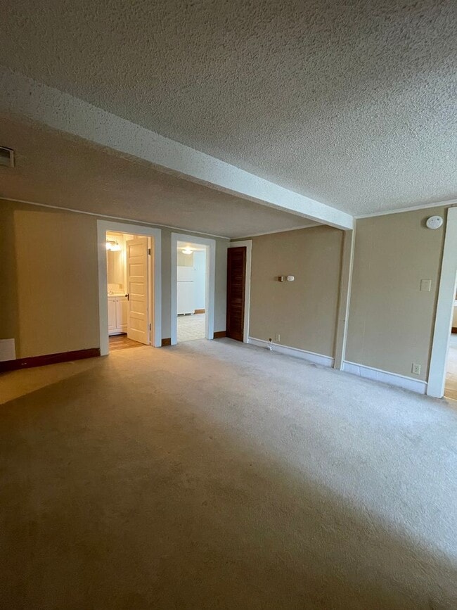 Photo - 1127 Market St Unit Apt 3