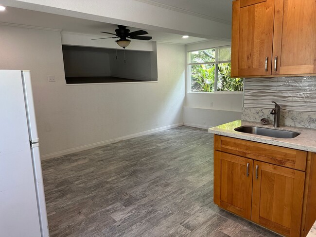 Charming Palolo Studio - Charming Palolo Studio House