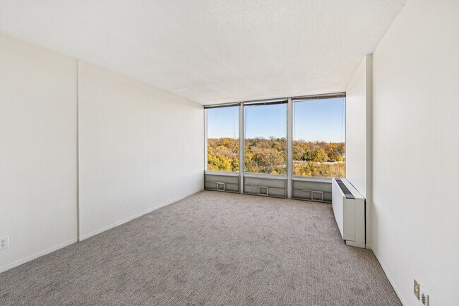 Thornton Place Apartments