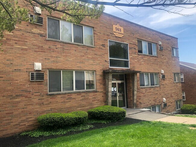 Photo - 563 Lowell Ave Unit 563-03