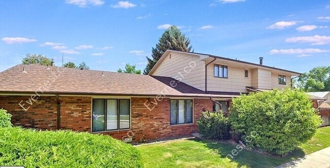 Building Photo - 2608 Leisure Dr Unit D Rental