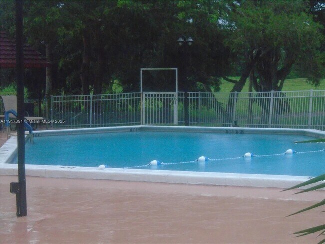 Photo - 7051 Environ Blvd Unit 136