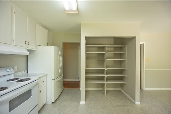 Photo - 104 Herty Dr