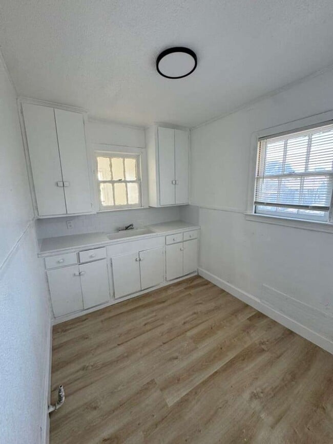 Photo - 3349 14th St Unit 1521 6th Ave