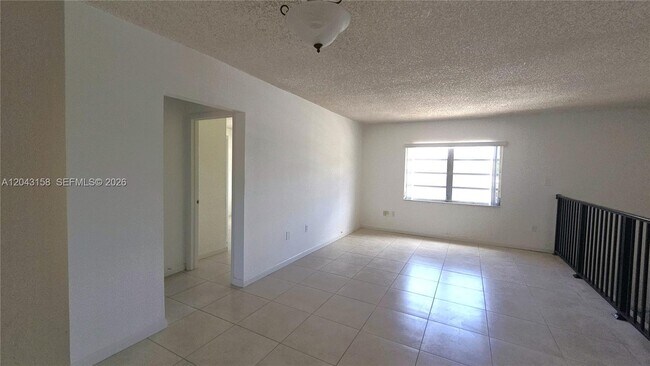 Photo - 3519 SW 17th Terrace Unidad 3519