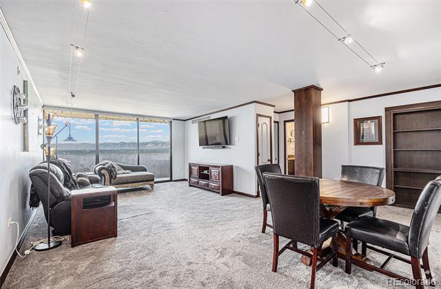 Building Photo - 1020 15th St Unit 35C Rental
