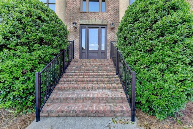 Photo - 8920 Doral Dr