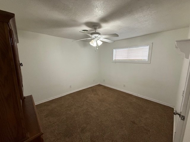 Photo - 3106 Western