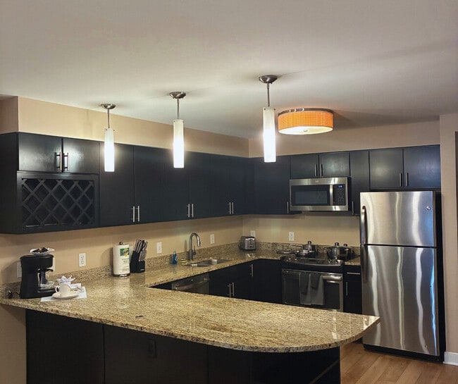 Photo - 1343 Ives Pl SE Unit SI ID1254798P