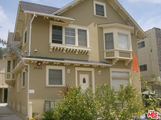 Building Photo - 2646 Ellendale Pl Unit 2646