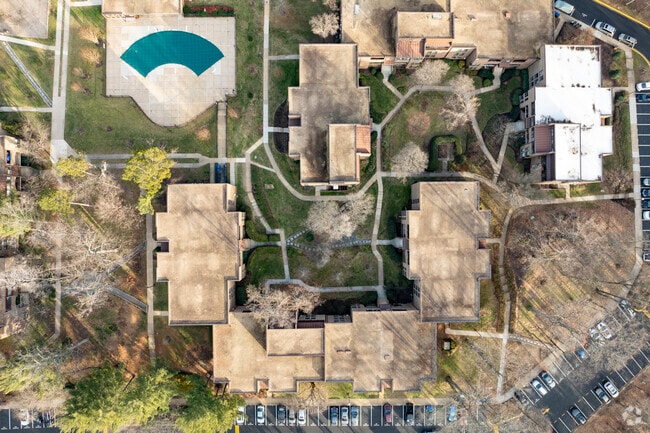 Top Down View - Chestnut Grove Condominiums