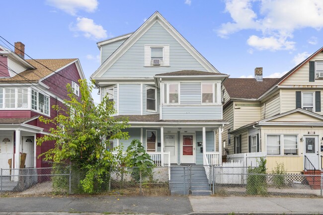Building Photo - 565 Carroll Ave Unit 2 Rental