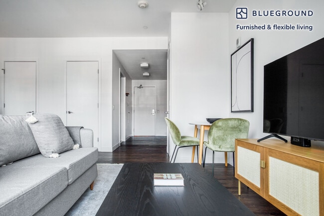 Photo - 350 Harrison Ave Unit FL2-ID555