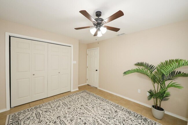 Photo - 2818 Garfield St Unidad 4