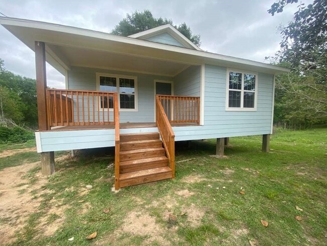 Photo - 275 Wood Fern Dr