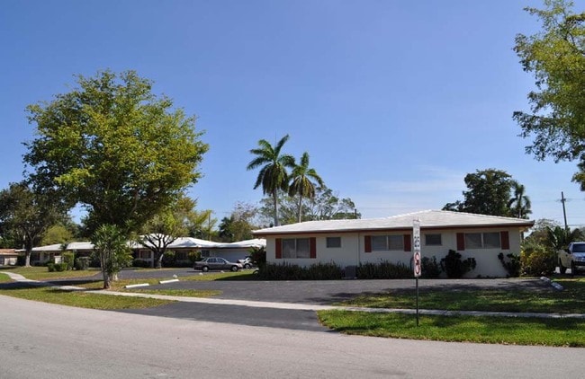 Photo - Stratford Gardens Apartments