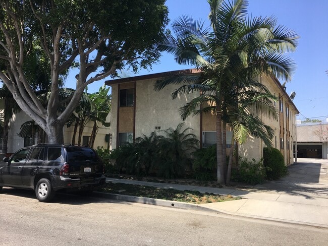 Photo - 3411 Helms Ave