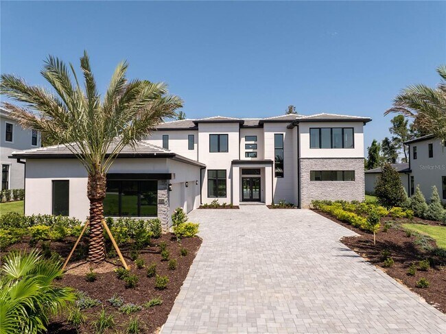 Photo - 16044 Pendio Dr