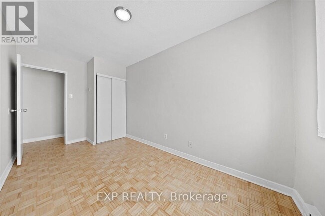 Photo - 1435 Morisset Ave Unité 703