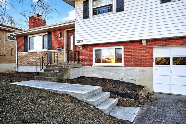 Photo - 8980 Cherry Blossom Ln