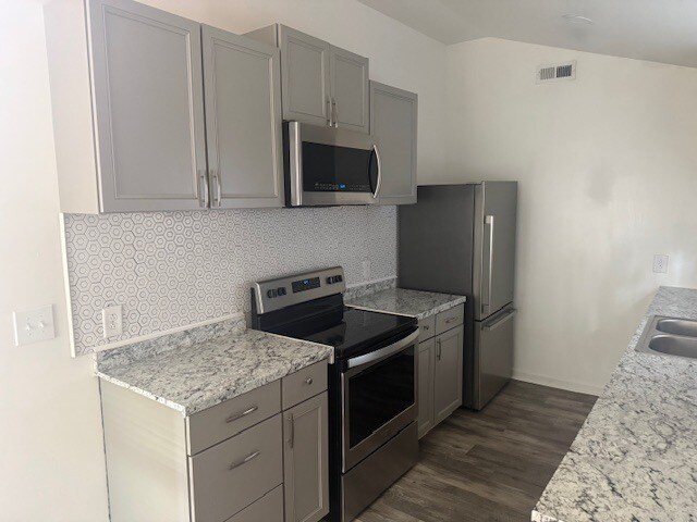 Photo - 421 1st Ave Unidad Duplex