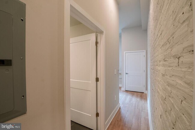 Photo - 1300 S 19th St Unidad 15