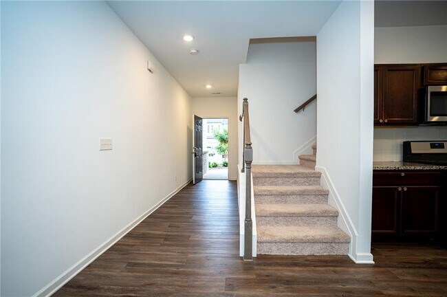 Photo - 5920 Osgood Pl