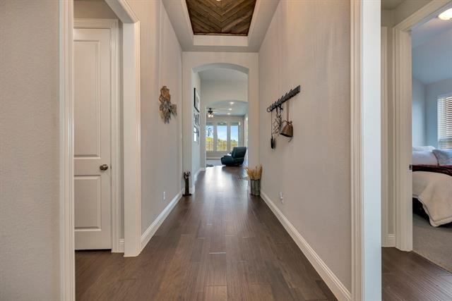 Photo - 1129 Highpoint Way