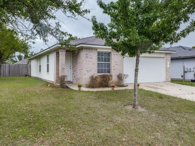 Building Photo - 105 Loryn Dr