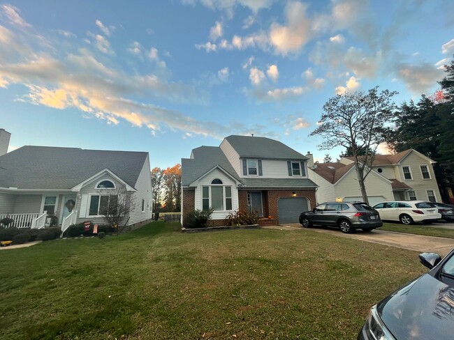 Photo - 1022 Still Meadow Ct