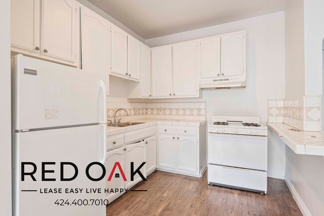 Photo - 706 N St Andrews Pl Unidad 204