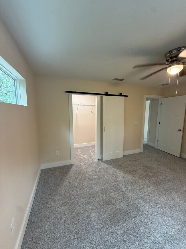 4405 NW 31st Ave
