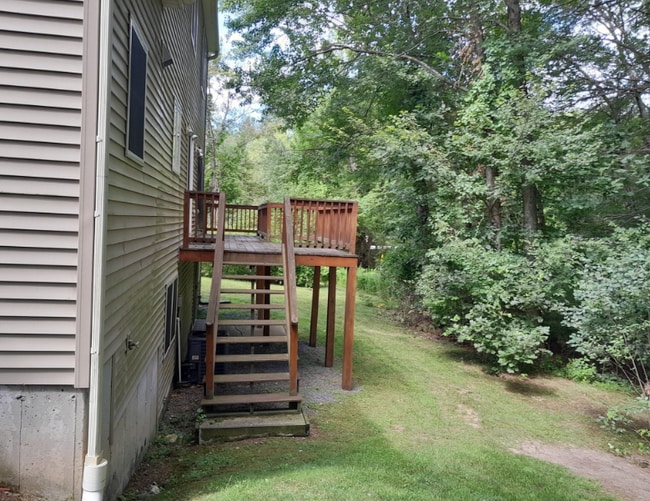 Photo - 373 Littlefield Ln
