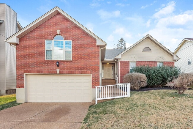 Building Photo - 3708 Seasons Dr