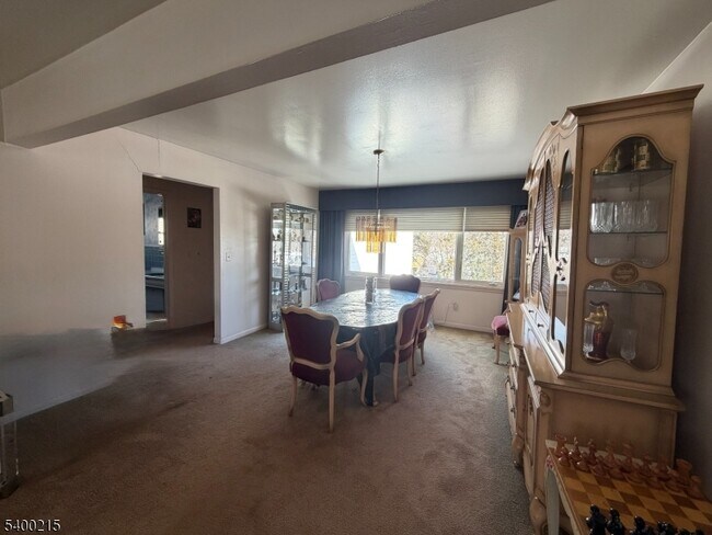 Photo - 21 Pilgrim Ct