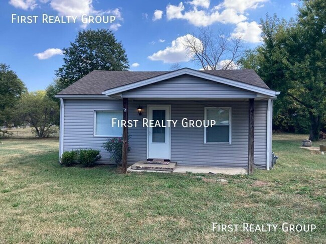 2 Bedroom Single Family Home in Franklin, ... - 2 Bedroom Single Family Home in Franklin, ...
