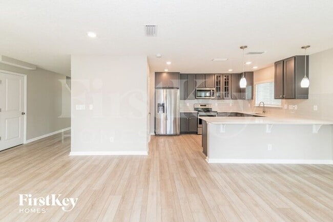 Photo - 8145 Windmill Way