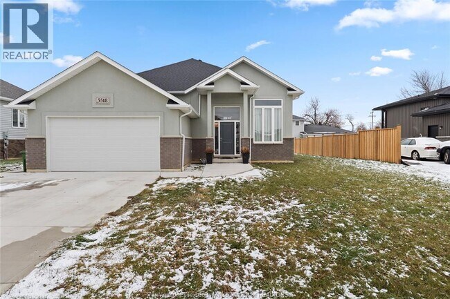 Photo - 5518 Nostadt Cres