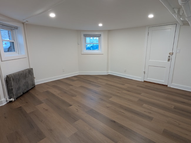 Photo - 4159 N Ridgeway Ave Unit B